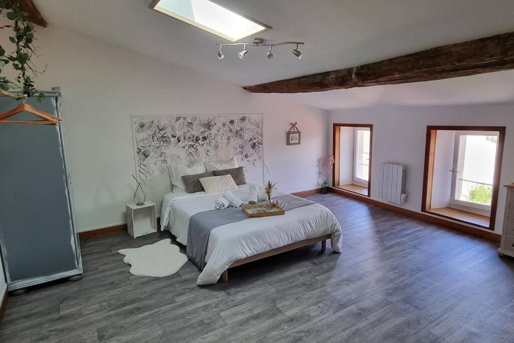 Le Duplex Du Centre - Ideal Pour Un Sejour Detente ! Saint-Savinien Εξωτερικό φωτογραφία